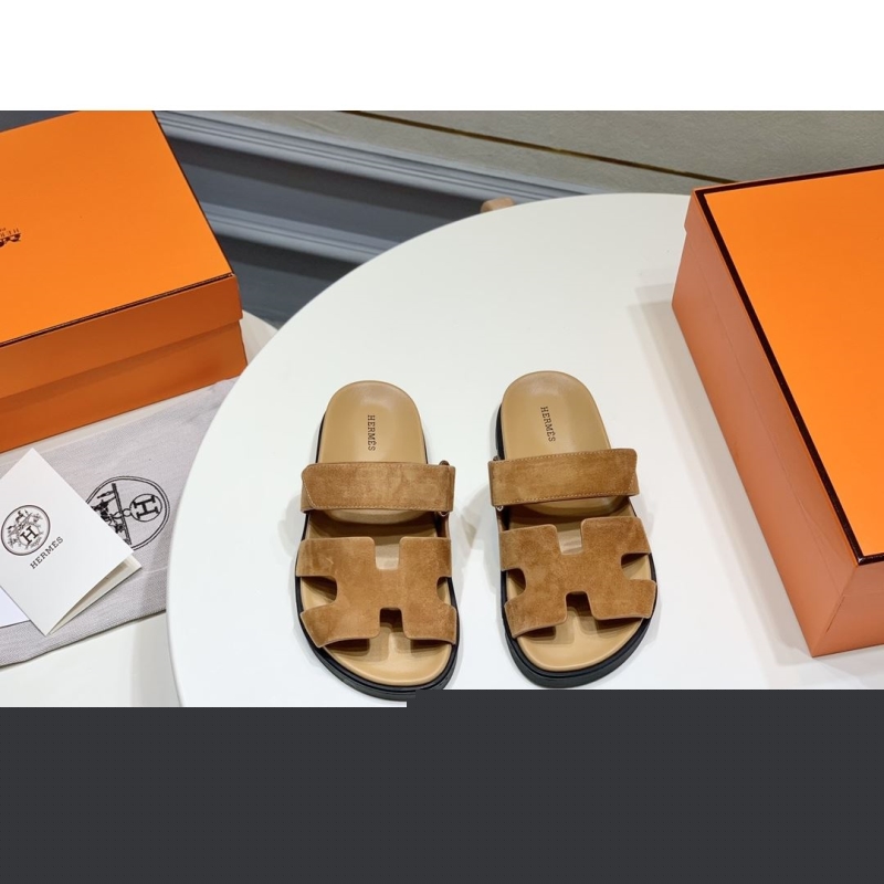 H**mes slippers